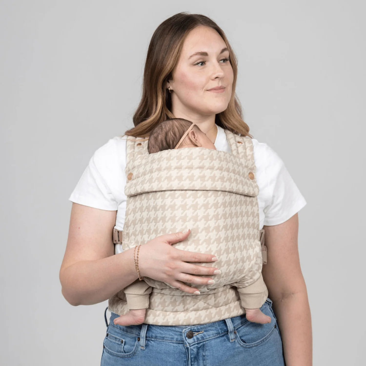 Cuddly™ Embrace Carrier – Everyday Essential