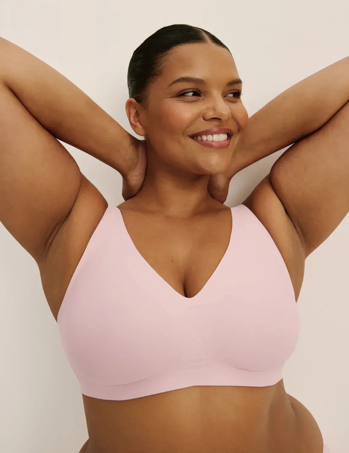 Golysa® SecondSkin V-Neck Bra