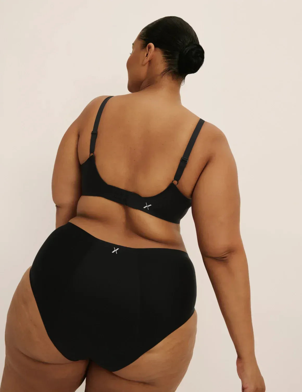 Golysa® SecondSkin V-Neck Bra